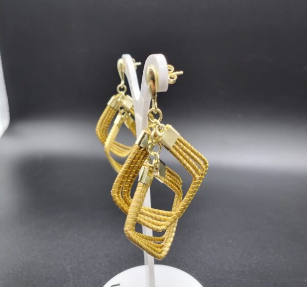 Orecchini in Capim Dourado Kubik - immagine 2