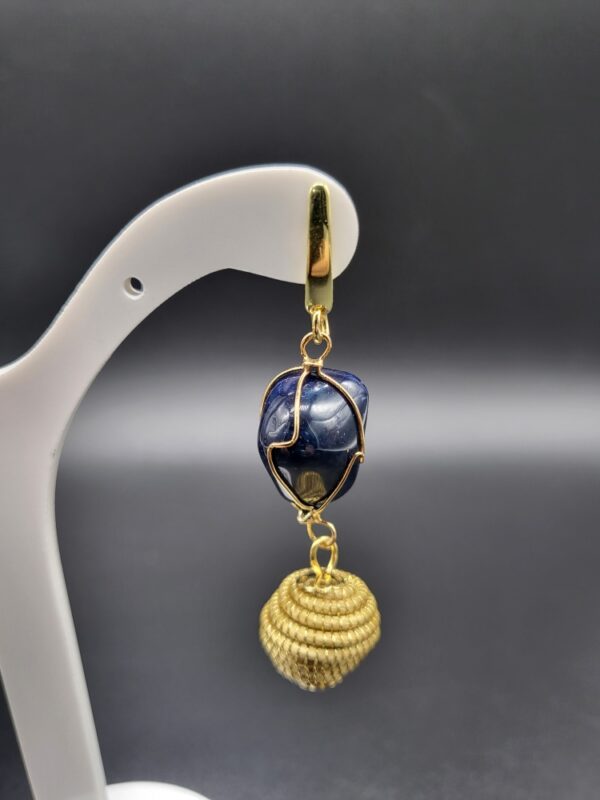 Orecchini in Capim Dourado Agata Blu - immagine 3