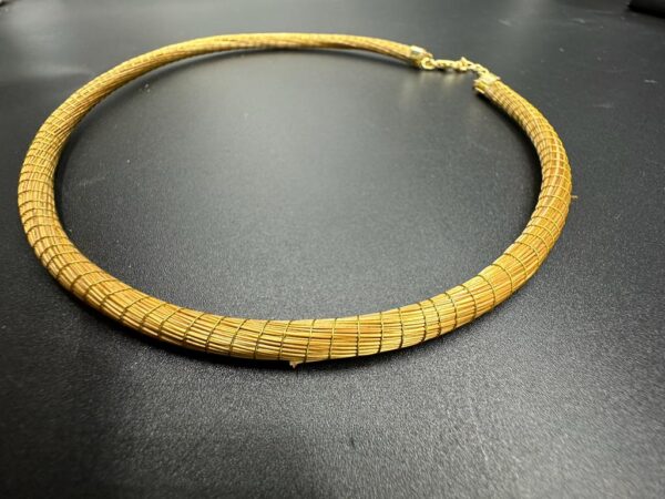 Collana Capim Dourado minimal 1 filo - immagine 3
